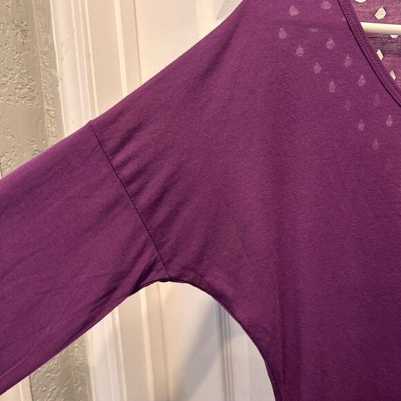 Volcom Women's Large Purple Long Sleeve Shirt Size Large Lightweight Cut Outs‎ - Picture 4 of 7